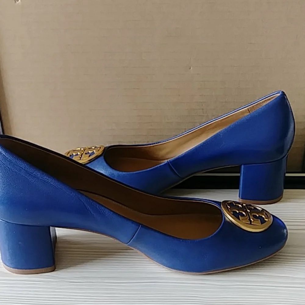 Tory Burch Size 10 Blue Block Heels - Picture 7 of 10